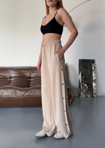 7003 Modal Bej Rengi Çıtçıtlı Modal Kumaş Bel Lastikli Palazzo Eşofman