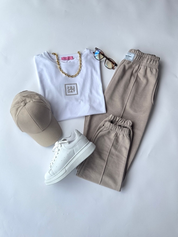 K077 Taş Rengi Frıday Yazılı Enjeksiyon Baskılı İkili Takım Taş Rengi Kumaş Cap Şapka Beyaz Yüksek Taban Suni Deri Muadil Snekaer Dörtlü Kombin