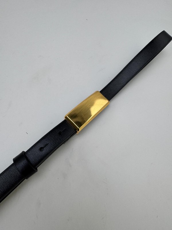 AKS-17098 Siyah Dikdörtgen Gold Tokalı Suni Deri Kemer - 1