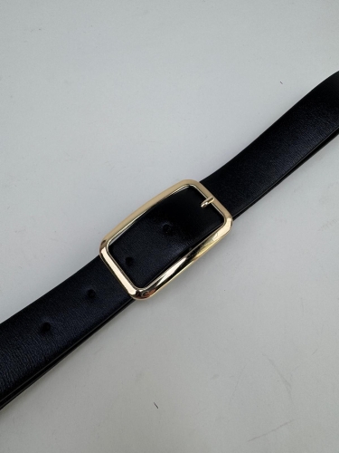 AKS-17097 Siyah Gold Tokalı Suni Deri Kemer - 1