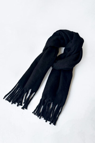 AKS-17102 Siyah Püskül Detaylı Yumuşak Dokulu Şal