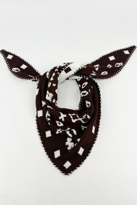 AKS-17106 Acı Kahve Etnik Desenli Üçgen Triko Şal - 1
