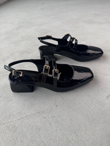 AYK-026 Siyah Rugan Çift Bant Küt Burun Kısa Topuklu Ayakkabı - Cappmoda (1)