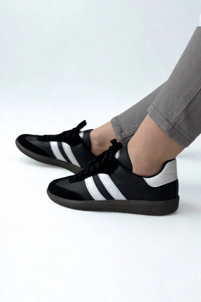 AYK-1014 Siyah-Beyaz Urban Retro Şeritli Sneaker - Cappmoda