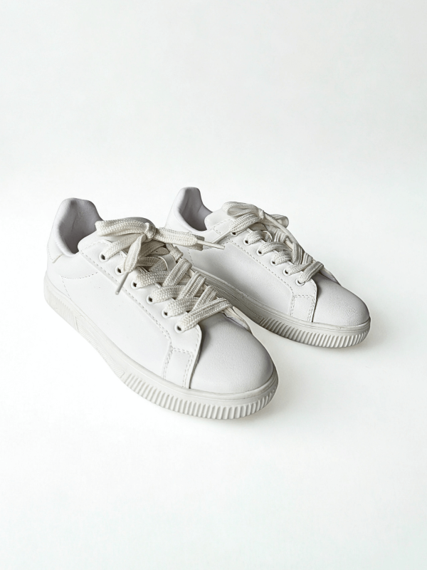 AYK-1015 Beyaz Suni Deri Düz Sneaker - 1