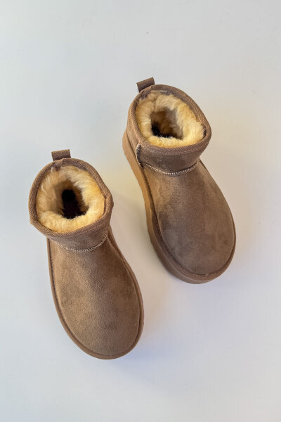 AYK-1022 Vizon İçi Kürklü Orta Boy Kışlık Bot (1)