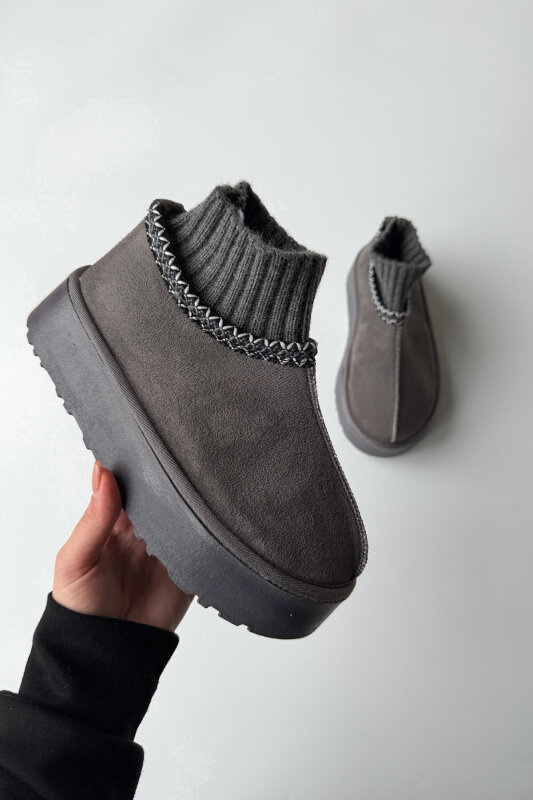 AYK-1024 Füme Örgü Bilek Detaylı İçi Kürklü Bot - 1