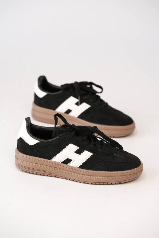 AYK-1028 Siyah Süet Dokulu Kontrast Detaylı Modern Sneaker - 1