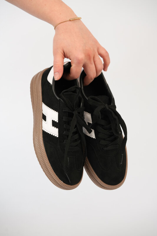 AYK-1028 Siyah Süet Dokulu Kontrast Detaylı Modern Sneaker - 3