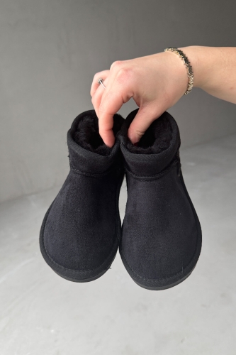 ÇCK-9001 Siyah Mini İçi Kürklü Yumuşak Taban Çocuk Bot 