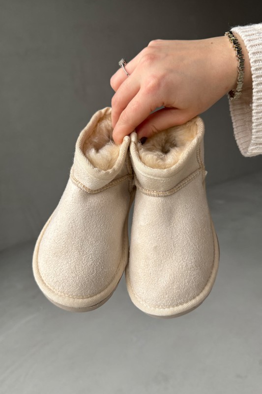 ÇCK-9001 Taş Rengi Mini İçi Kürklü Yumuşak Taban Çocuk Bot - 1