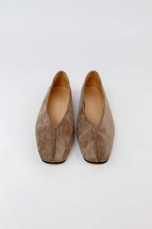 BBT-149 Bej Süet Dikiş Detaylı Babet - 2