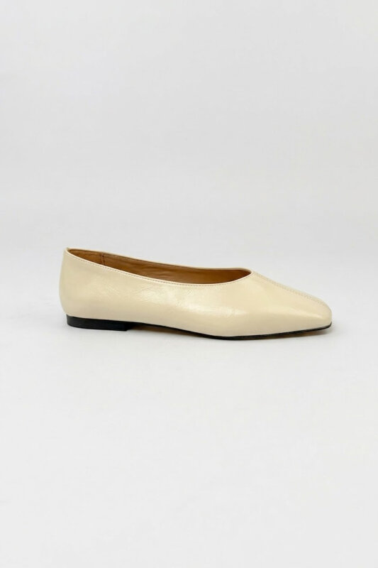 BBT-156 Bej Rugan Düz Dikiş Detaylı Rahat Taban Babet - 2