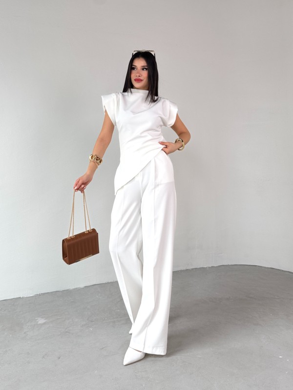 BLZ-06276 Beyaz Vatkalı Arka Fermuarlı Asimetrik Kesim Tasarım Bluz - 6