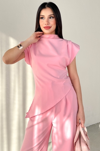 BLZ-06276 Pembe Vatkalı Arka Fermuarlı Asimetrik Kesim Tasarım Bluz - 2