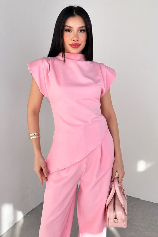 BLZ-06276 Pembe Vatkalı Arka Fermuarlı Asimetrik Kesim Tasarım Bluz - 1
