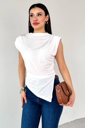 BLZ-06282 Beyaz Vatkalı Yan Yırtmaçlı Asimetrik Kesim Bluz - 1