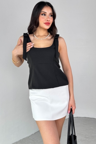 BLZ-06286 Siyah Havuz Yaka Askılı Bluz