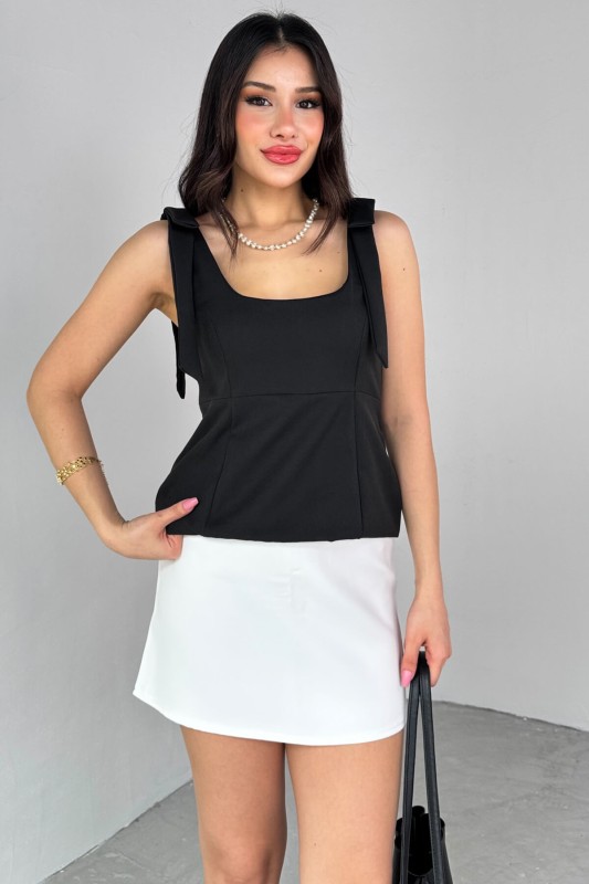 BLZ-06286 Siyah Havuz Yaka Askılı Bluz - 4