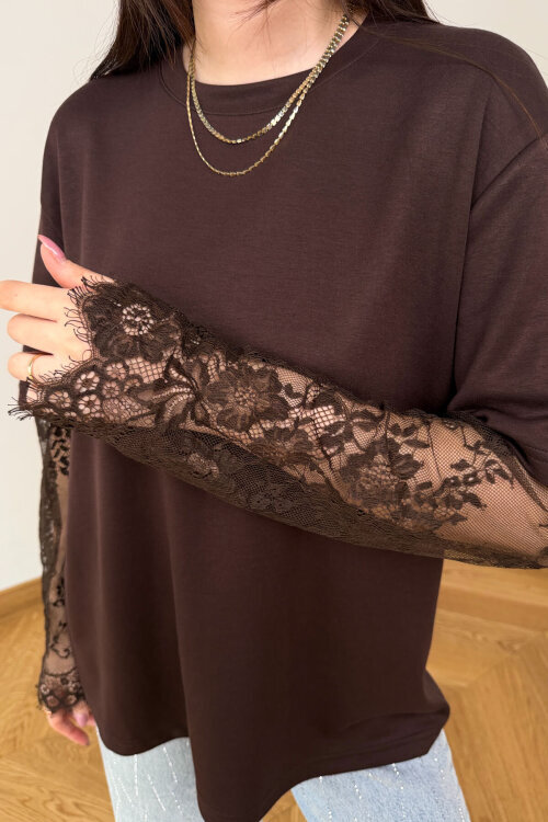 BLZ-06295 Kahverengi Dantel Kollu Pamuklu Basic Bluz - 2