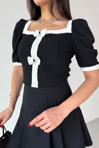 BLZ-13232 Siyah Kare Yaka Balon Kol Fiyonk Düğmeli Bluz - 3