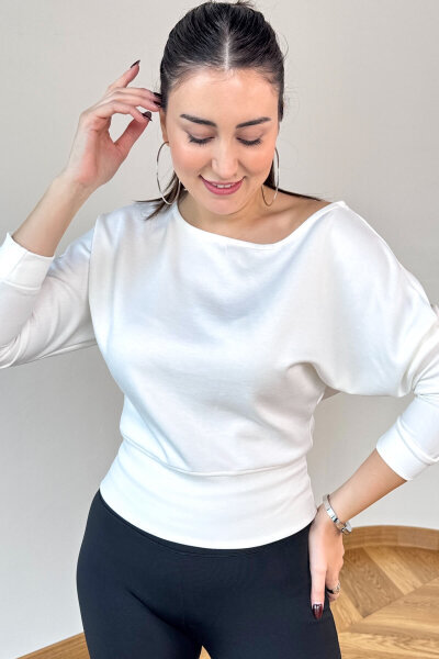  BLZ-5319 Beyaz Bel Lastikli Kayık Yaka Basic Fit Bluz - 2