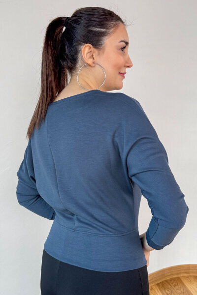  BLZ-5319 İndigo Bel Lastikli Kayık Yaka Basic Fit Bluz - 3