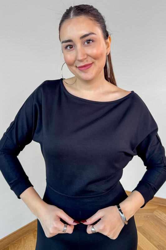  BLZ-5319 Siyah Bel Lastikli Kayık Yaka Basic Fit Bluz - 1