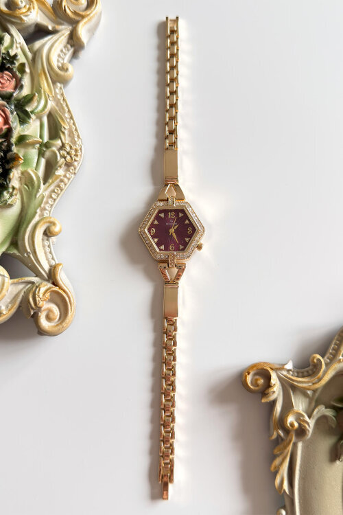 Calina Bordo Taşlı Geometrik Kadran Gold Çelik Kordon Kadın Kol Saati