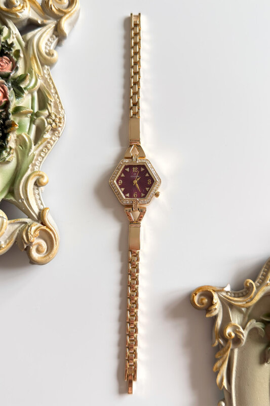 Calina Bordo Taşlı Geometrik Kadran Gold Çelik Kordon Kadın Kol Saati - 1
