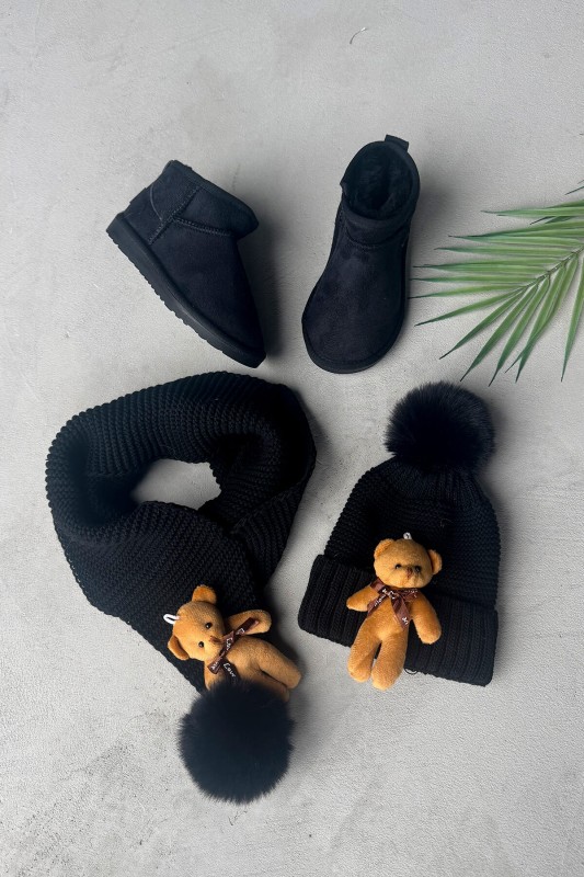 ÇCK KMBN-1 Siyah Ayıcık Detaylı Örme Ponponlu Şal ve Bere İçi Kürklü Yumuşak Taban Bot Üçlü Kombin - 1