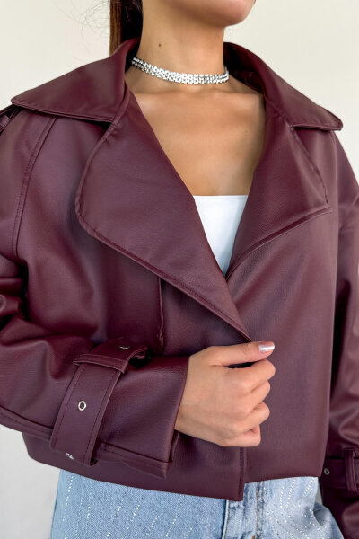 CKT-1004 Bordo Suni Deri Kruvaze Yaka Tokalı Kol Detaylı Cropped Ceket - 2