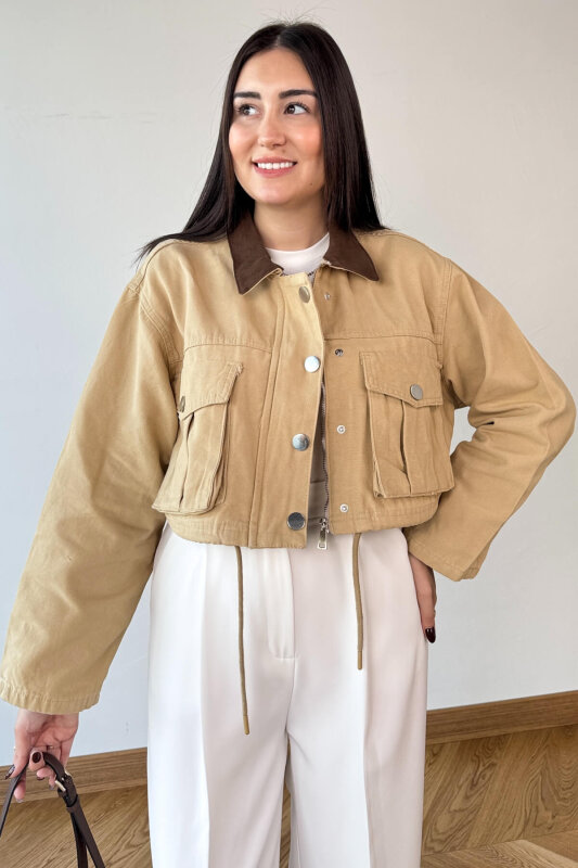 CKT-1239 Bej Kontrast Yaka Torba Cepli Bağlamalı Crop Kot Ceket - 4