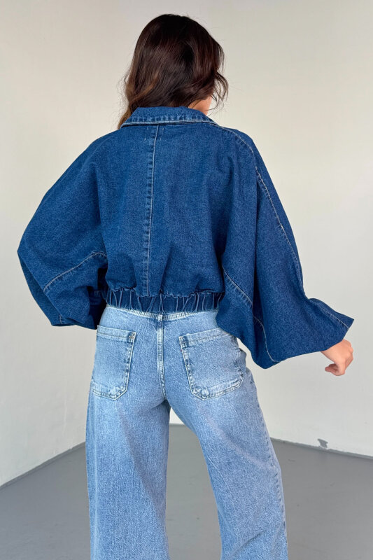 CKT-12451 Mavi Yarasa Kol Fermuar Üstü Çıtçıt Detaylı Kısa Denim Ceket - 7