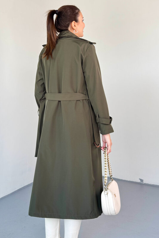 CKT-12459 Haki Lamine Kumaş Kemerli Uzun Trençkot - 3