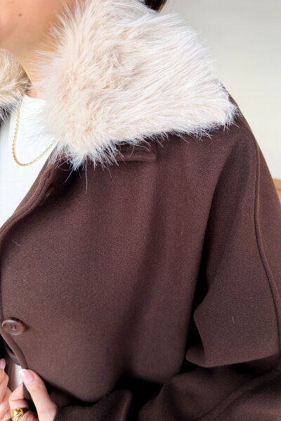 CKT-12478 Acı Kahve Çıkarılabilir Kürklü Premium Kaşe Kaban - 3