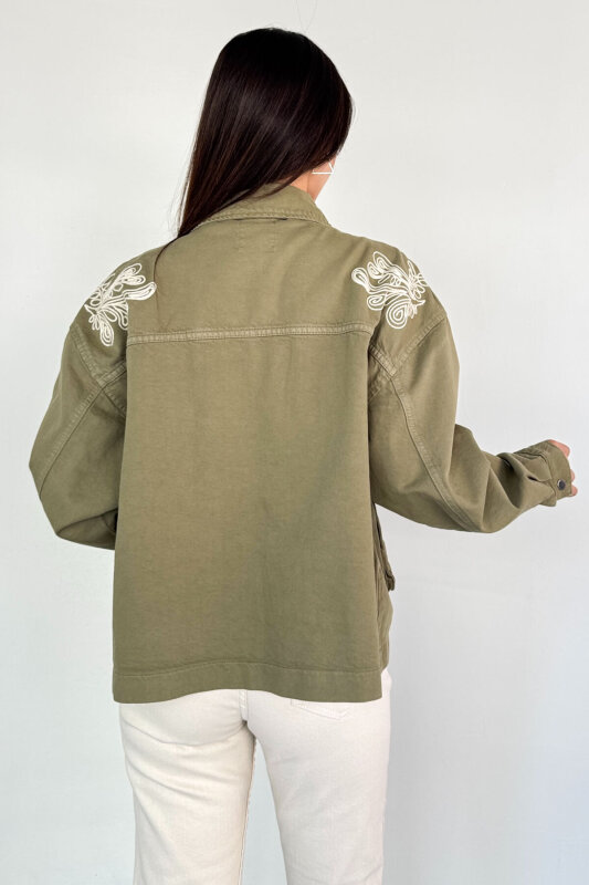 CKT-2831 Haki Cep Kapaklı Kontrast Nakışlı Denim Ceket - 5