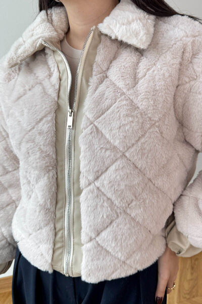 CKT-7022 Bej Baklava Desen Suni Deri Detaylı Astarlı Fermuarlı Kürk Ceket - 5