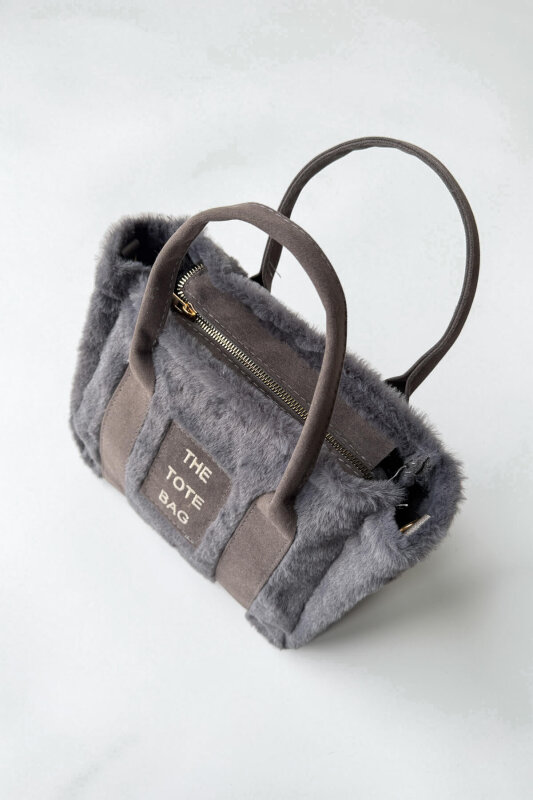 ÇNT-3002 Füme Kürklü Kumaş Yazı Detaylı El Ve Omuz Çantası - 3