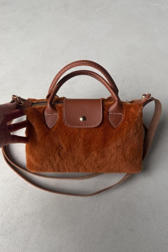 ÇNT-3011 Taba Kürklü Kumaş Kapaklı Mini Boy El ve Omuz Çantası - 2