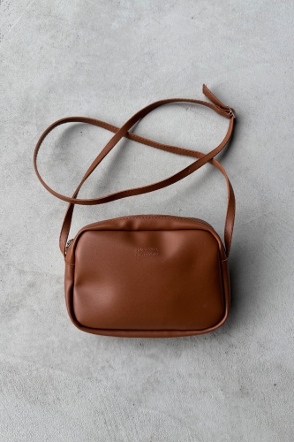 ÇNT-3013 Taba Mini Kare Suni Deri Uzun Askılı Omuz Çantası 