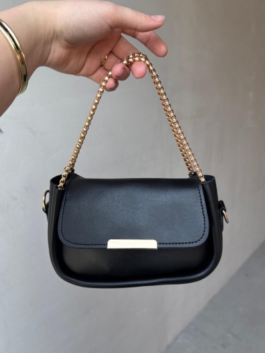 ÇNT-3016 Siyah Zincir Askılı Suni Deri Crossbody Omuz Çantası 