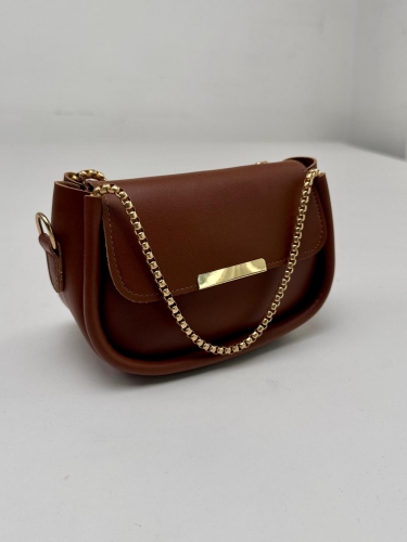 ÇNT-3016 Taba Zincir Askılı Suni Deri Crossbody Omuz Çantası - 2