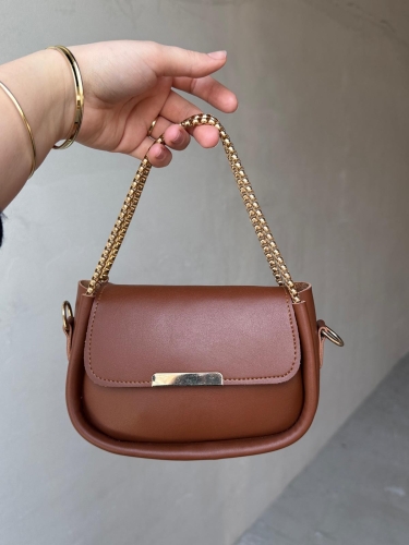 ÇNT-3016 Taba Zincir Askılı Suni Deri Crossbody Omuz Çantası 