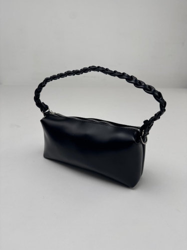 ÇNT-3017 Siyah Örgü Askı Detay Fermuarlı Suni Deri Crossbody Omuz Çantası - 4