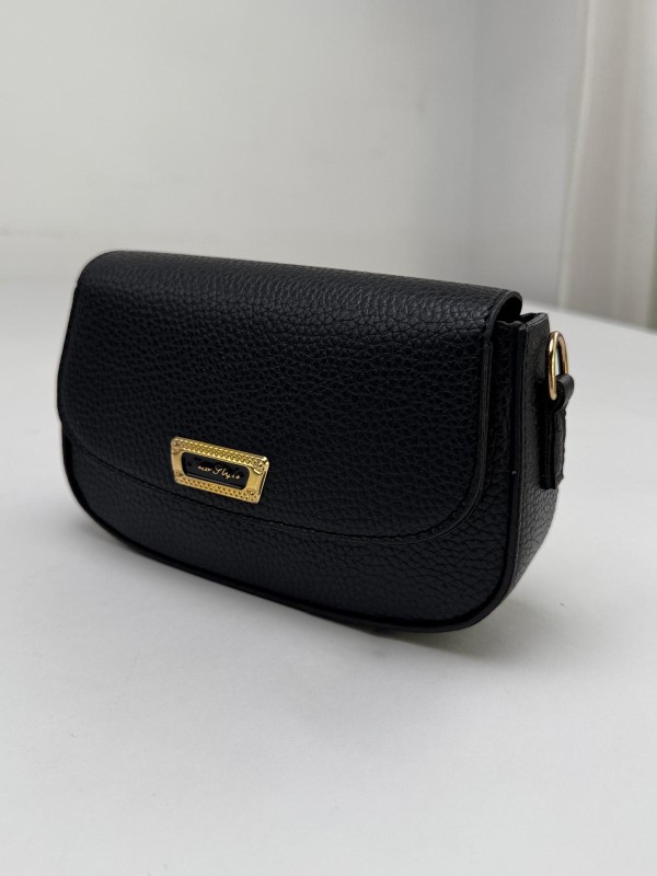 ÇNT-3020 Siyah New Style Gold Yazılı Suni Deri Crossbody Omuz Çantası - 1