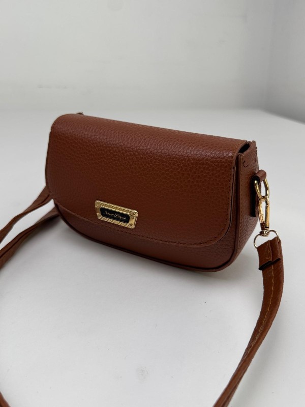 ÇNT-3020 Taba New Style Gold Yazılı Suni Deri Crossbody Omuz Çantası - 5