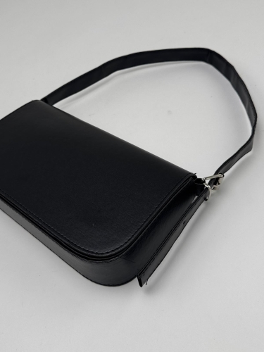 ÇNT-3022 Siyah Askılı Baget Suni Deri Omuz Çantası - 1