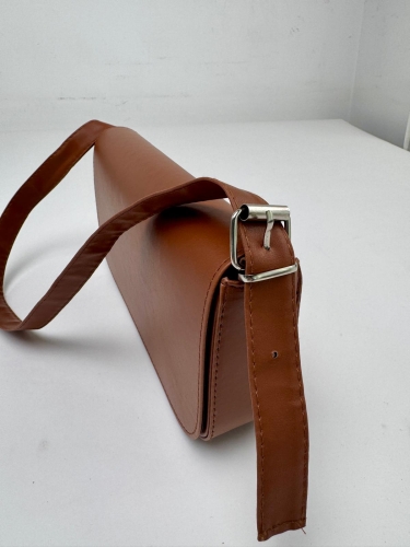 ÇNT-3022 Taba Askılı Baget Suni Deri Omuz Çantası - 3