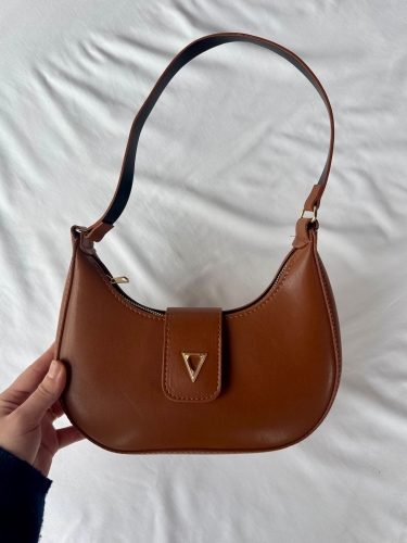 ÇNT-3028 Taba Muadil Suni Deri Kapaklı Kol Ve El Çantası - 4